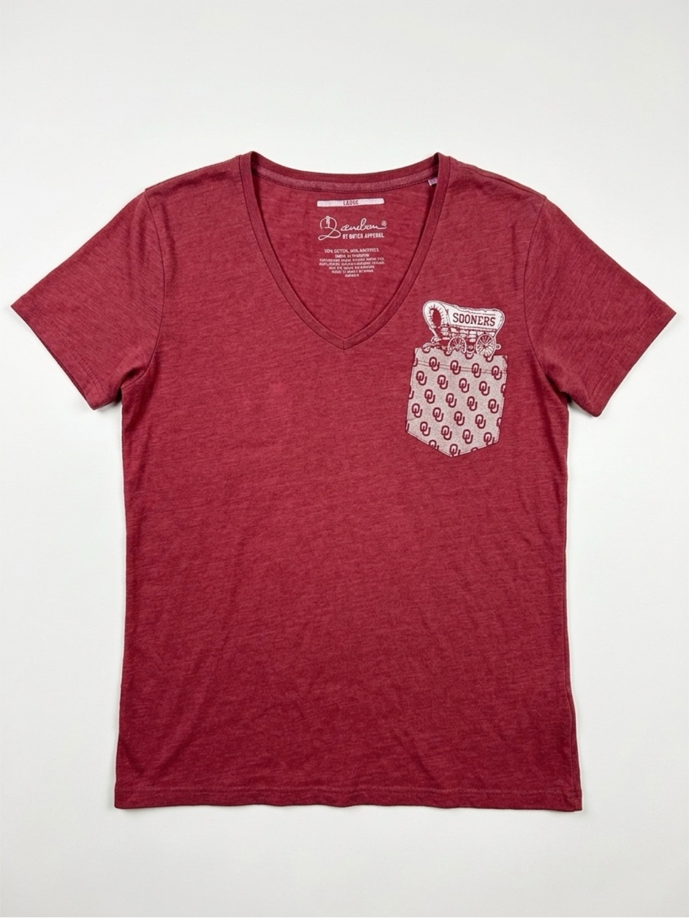 Sooners Pocket V-Neck Tee in Crimson